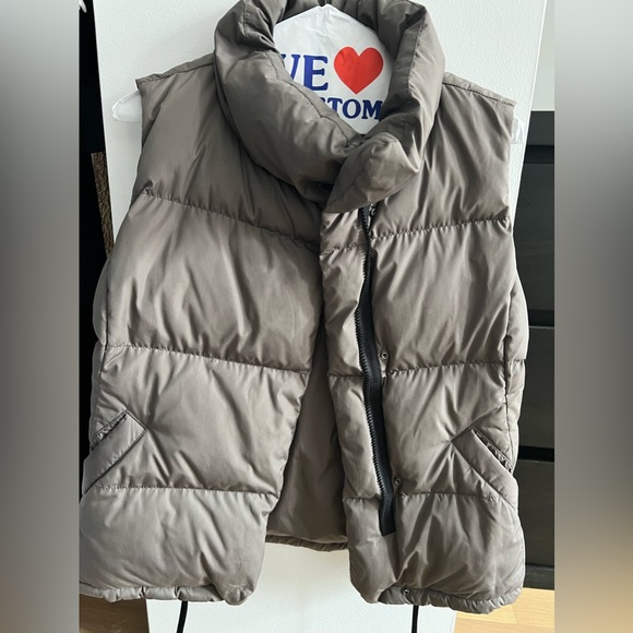 James Perse Y/OSEMITE Puffer Vest - Picture 3 of 4